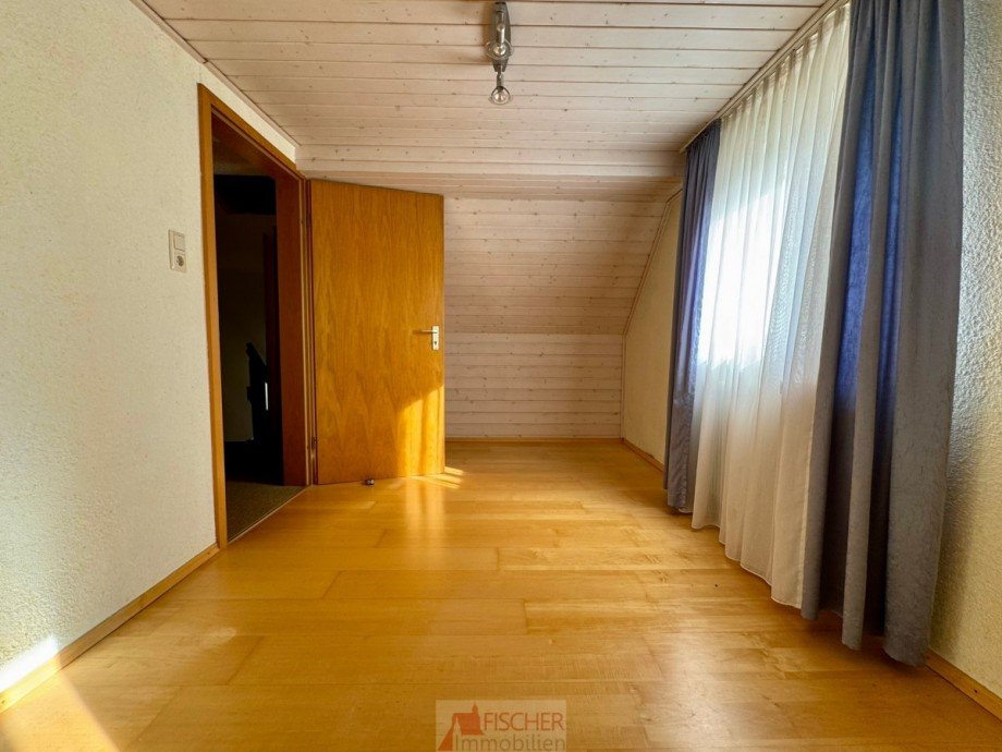 Zimmer Einfamilienhaus M�hlacker