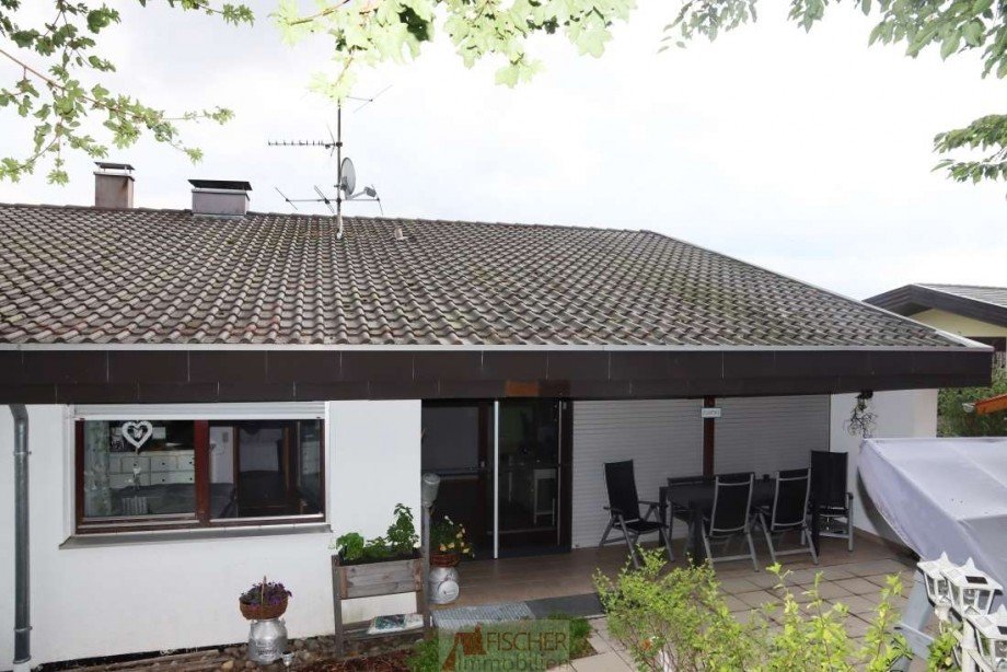 Garten - 3 Zi EG Terrasse Mehrfamilienhaus Hohenstein-�denwaldstetten