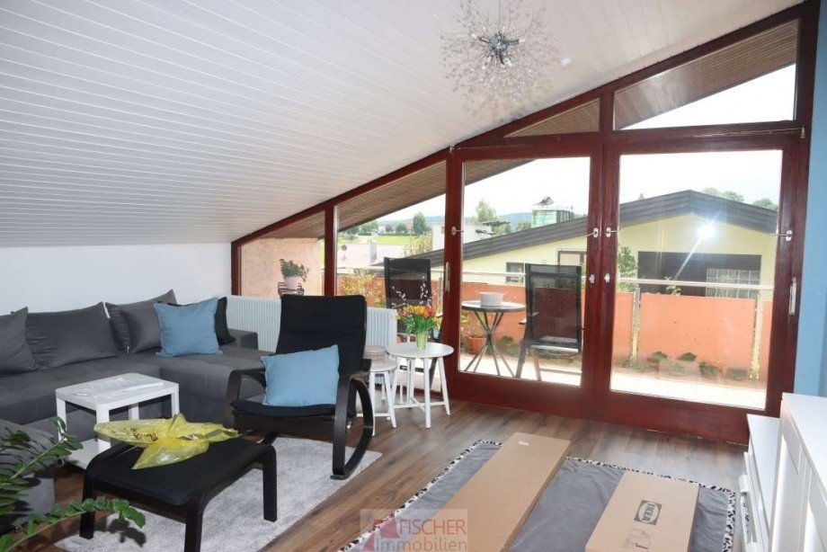 DG 2 Zi Wohnen Mehrfamilienhaus Hohenstein-�denwaldstetten