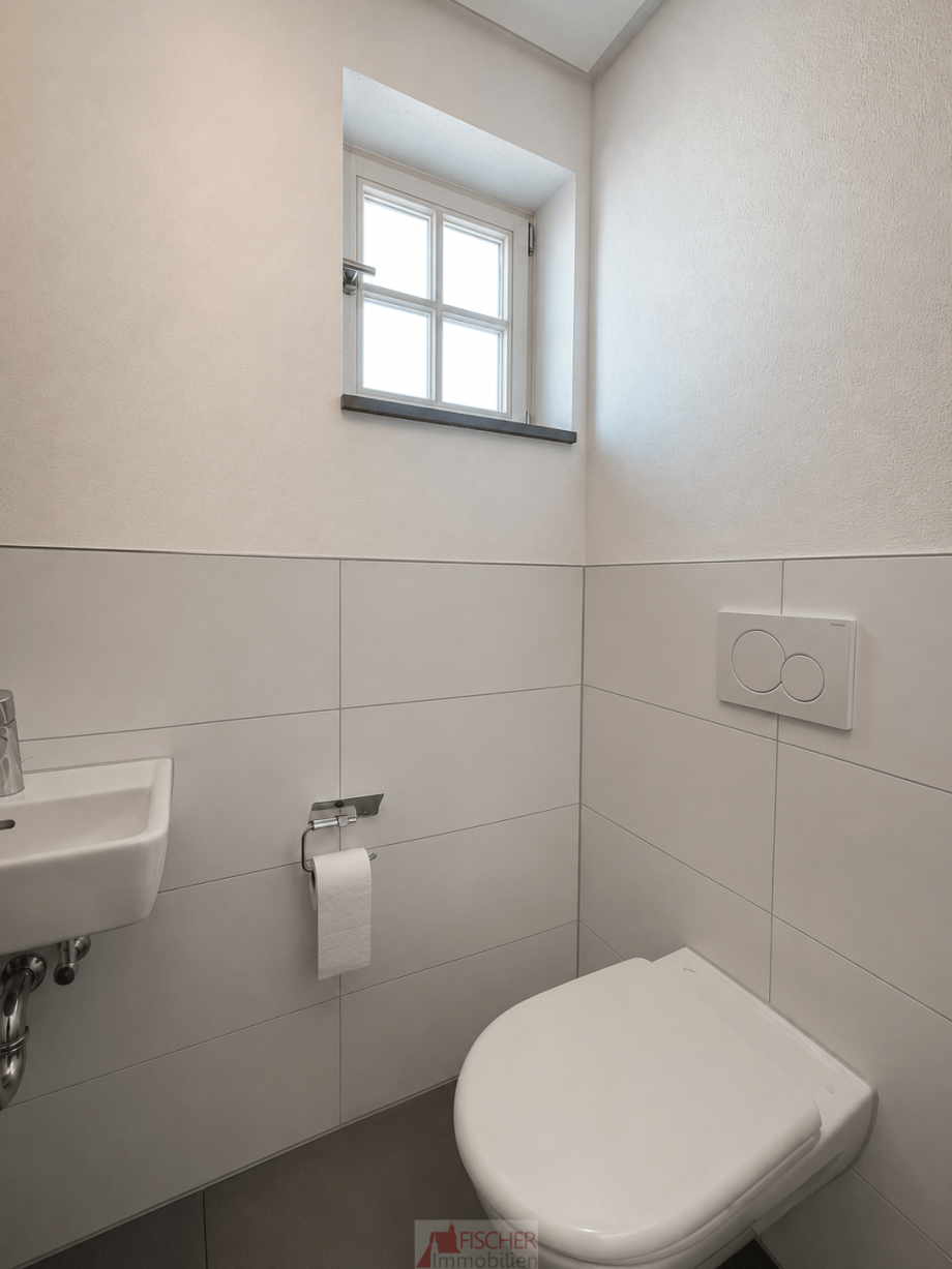 G�stetoilette (KI bearbeitet) Erdgeschosswohnung M�nsheim