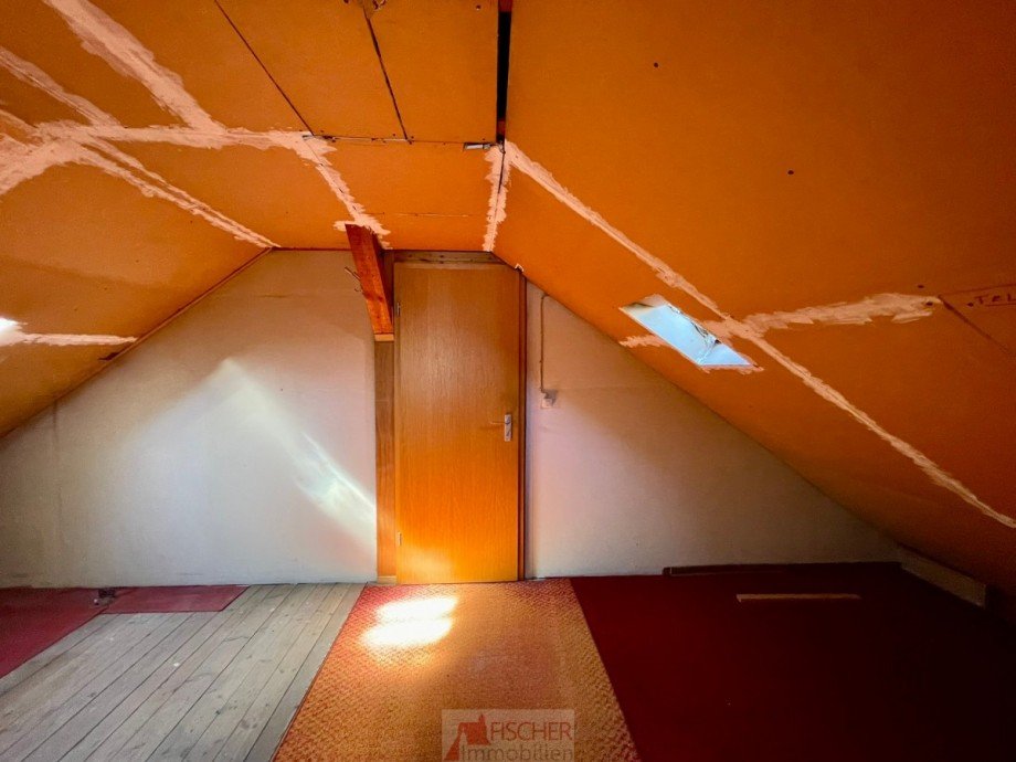 Dachboden Zweifamilienhaus Vaihingen an der Enz