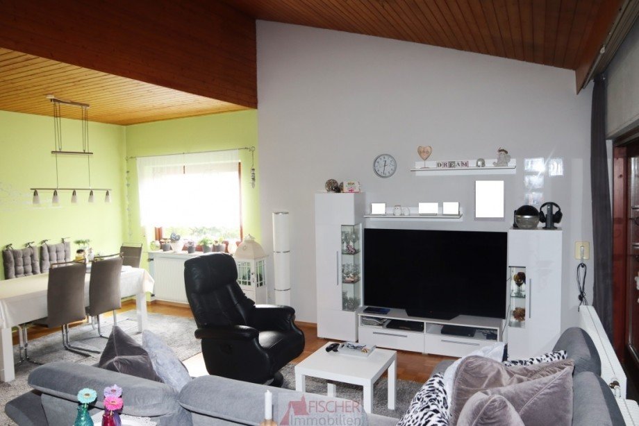 Wohnen 3 Zi EG Mehrfamilienhaus Hohenstein-�denwaldstetten