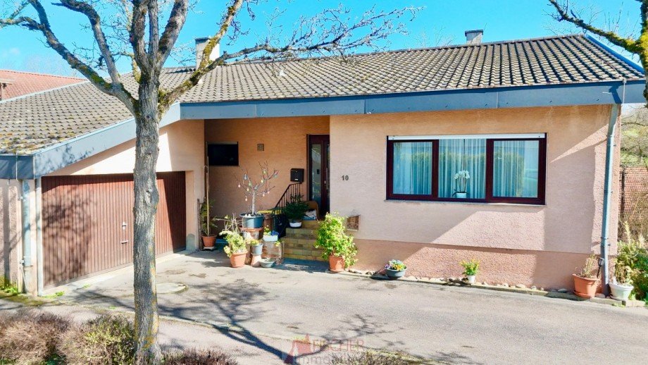 Au�enansicht Zweifamilienhaus Oberriexingen