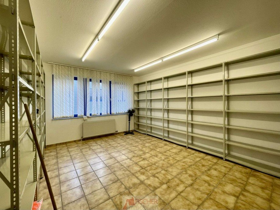 Lageraum B�rofl�che Eberdingen-Hochdorf