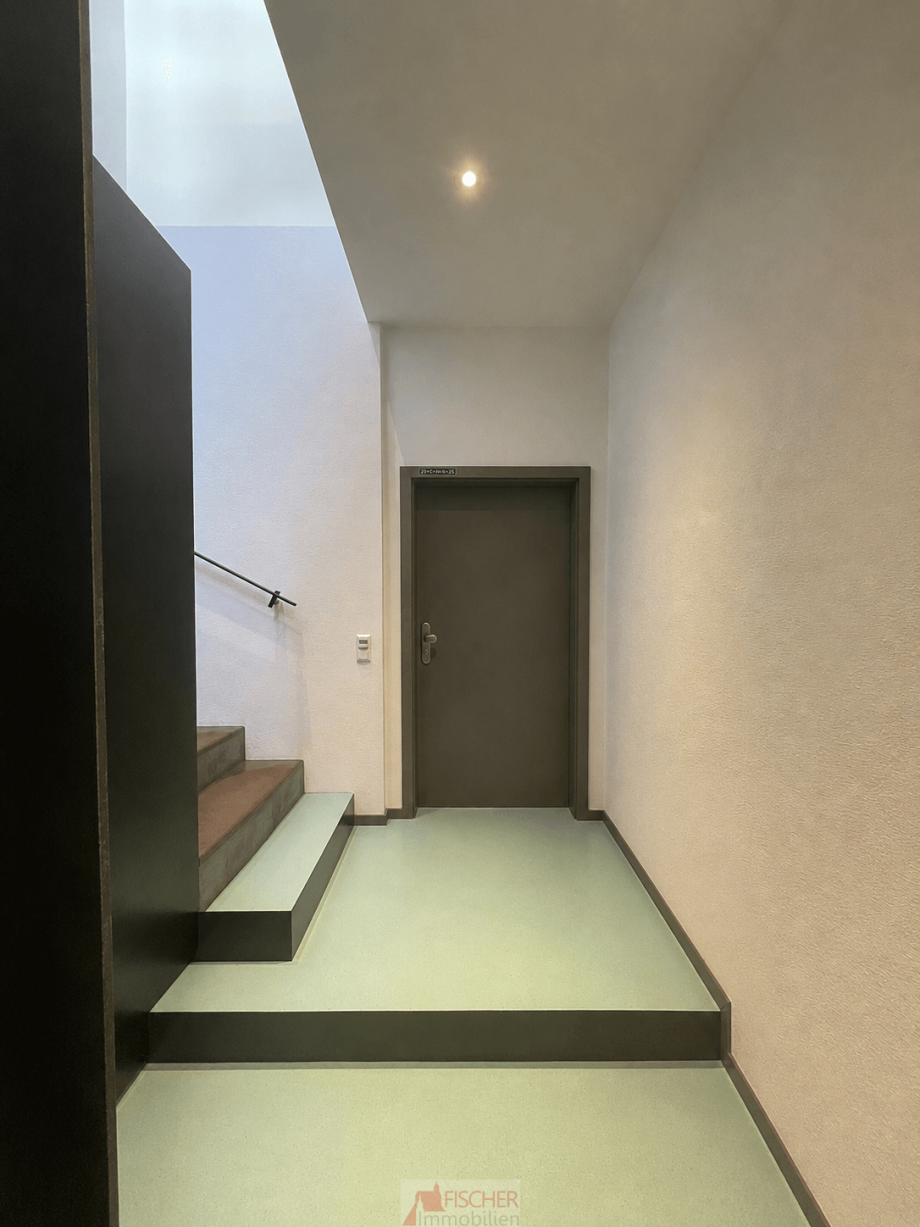 Treppenhaus Wohnungseingang Erdgeschosswohnung M�nsheim
