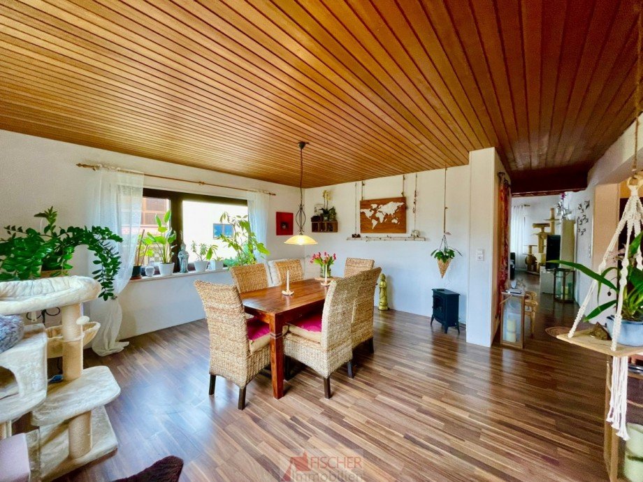 Essen EG Zweifamilienhaus Oberriexingen