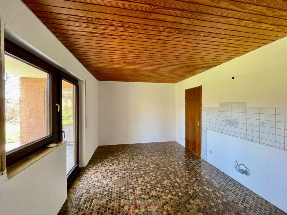 K�che ohne Einbauten Gartengeschoss Zweifamilienhaus Oberriexingen