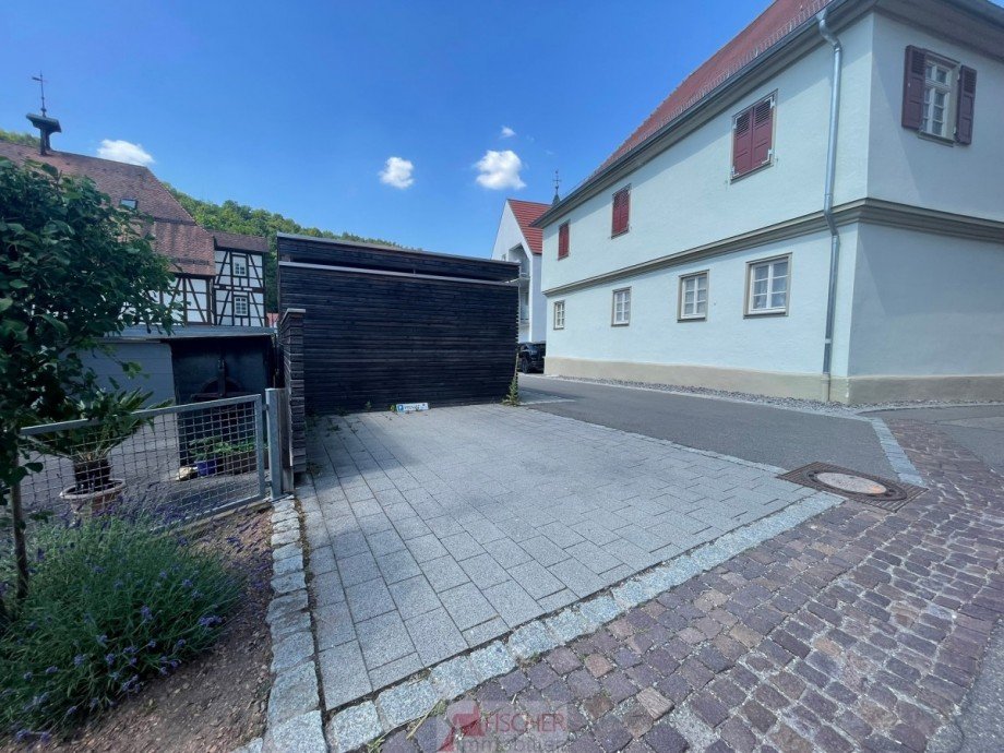 Stellplatz Erdgeschosswohnung M�nsheim