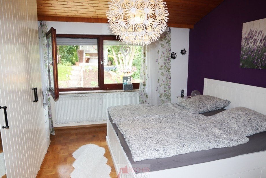Schlafen 3 Zi EG Mehrfamilienhaus Hohenstein-�denwaldstetten