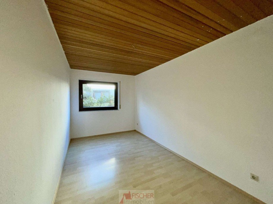 Kind-od. Arbeitszimmer Gartengeschoss Zweifamilienhaus Oberriexingen