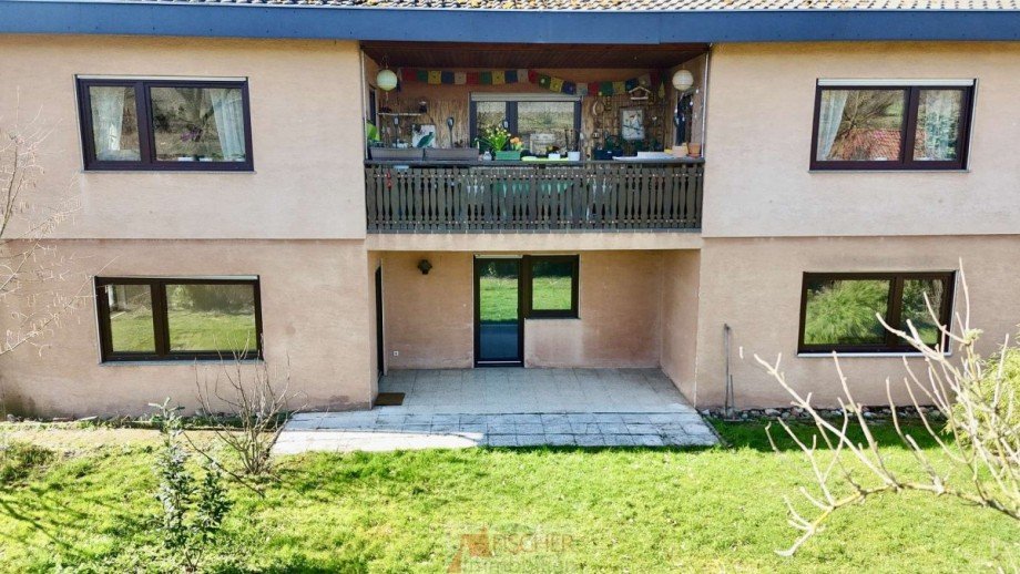 Ansicht Terrasse-Balkon Zweifamilienhaus Oberriexingen