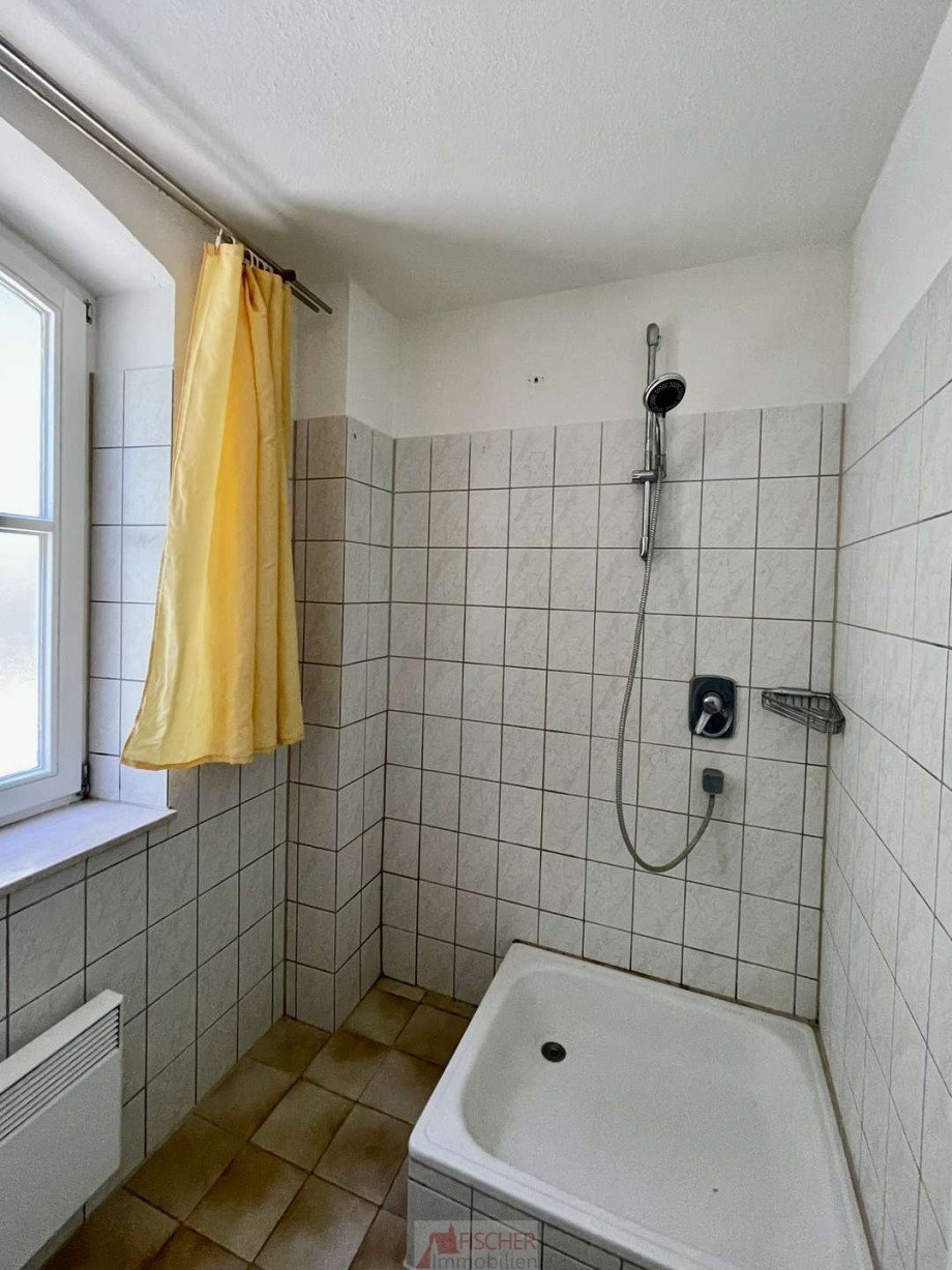 Dusche Wohnung 1 Mehrfamilienhaus Vaihingen an der Enz-Kleinglattbach